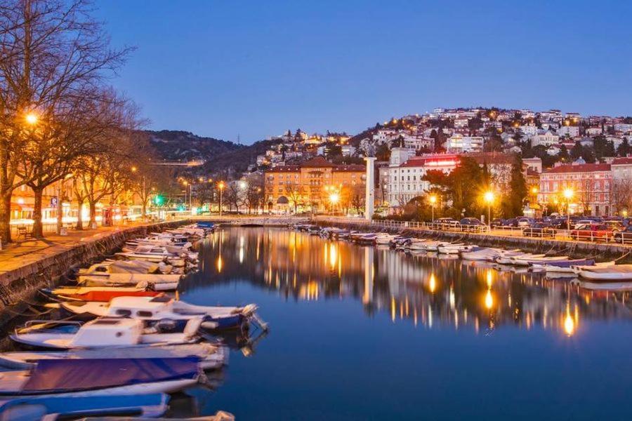 Odeon Apartment And Rooms Rijeka Exterior foto